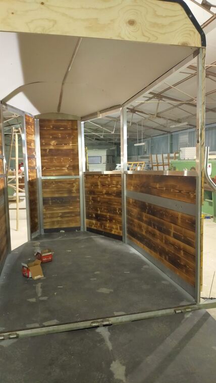 Realizzazione Tecno's · autonegozio o food trailer su misura (foto 005)