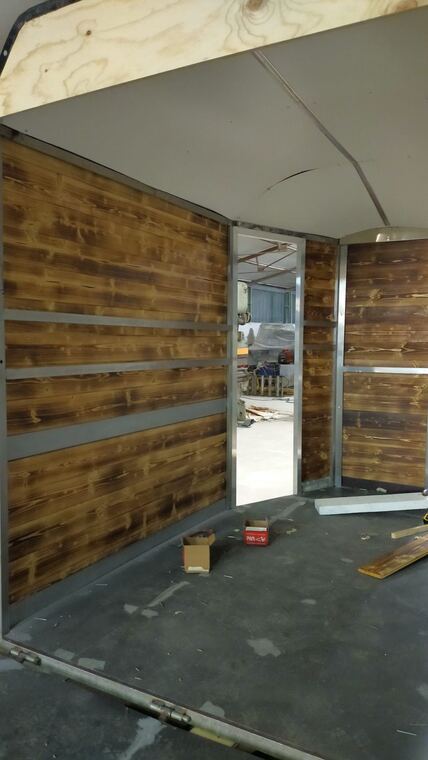 Realizzazione Tecno's · autonegozio o food trailer su misura (foto 006)