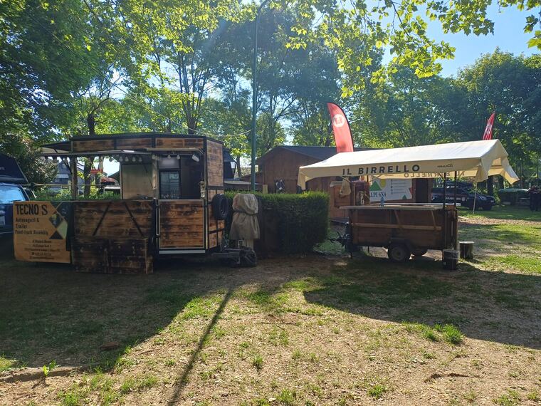 Realizzazione Tecno's · autonegozio o food trailer su misura (foto 077)