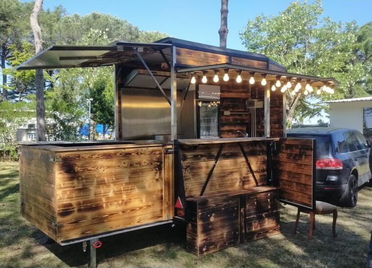 Realizzazione Tecno's · autonegozio o food trailer su misura (foto 080)
